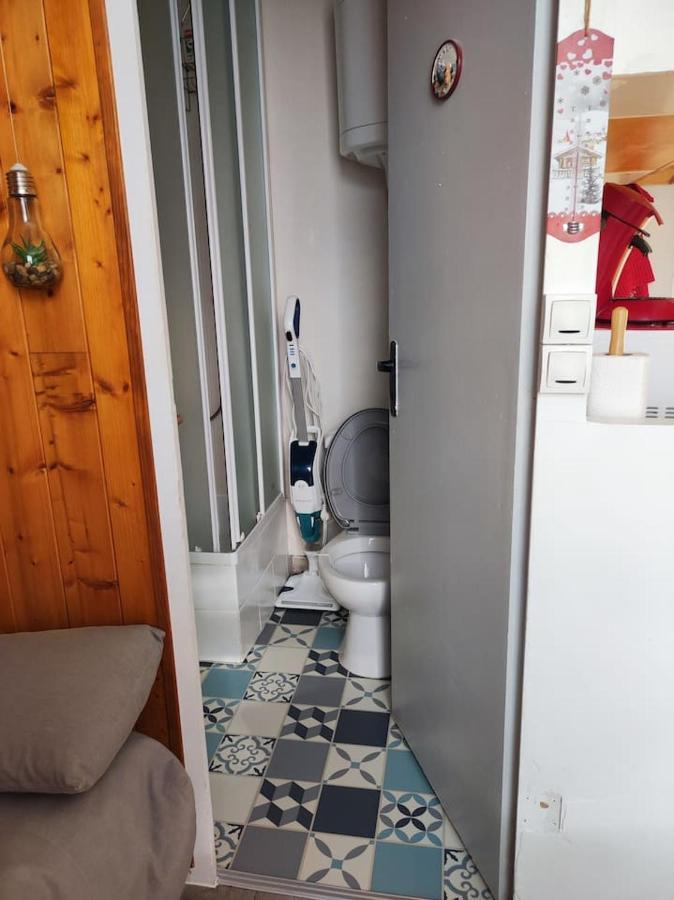 Le Petit Nid Rouge Apartment Ustou Luaran gambar