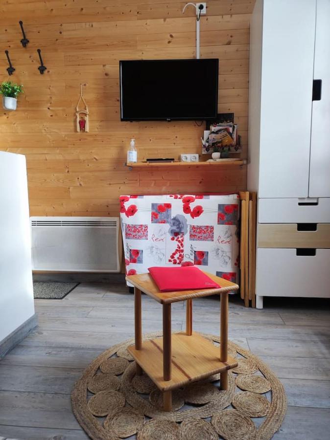 Le Petit Nid Rouge Apartment Ustou Luaran gambar
